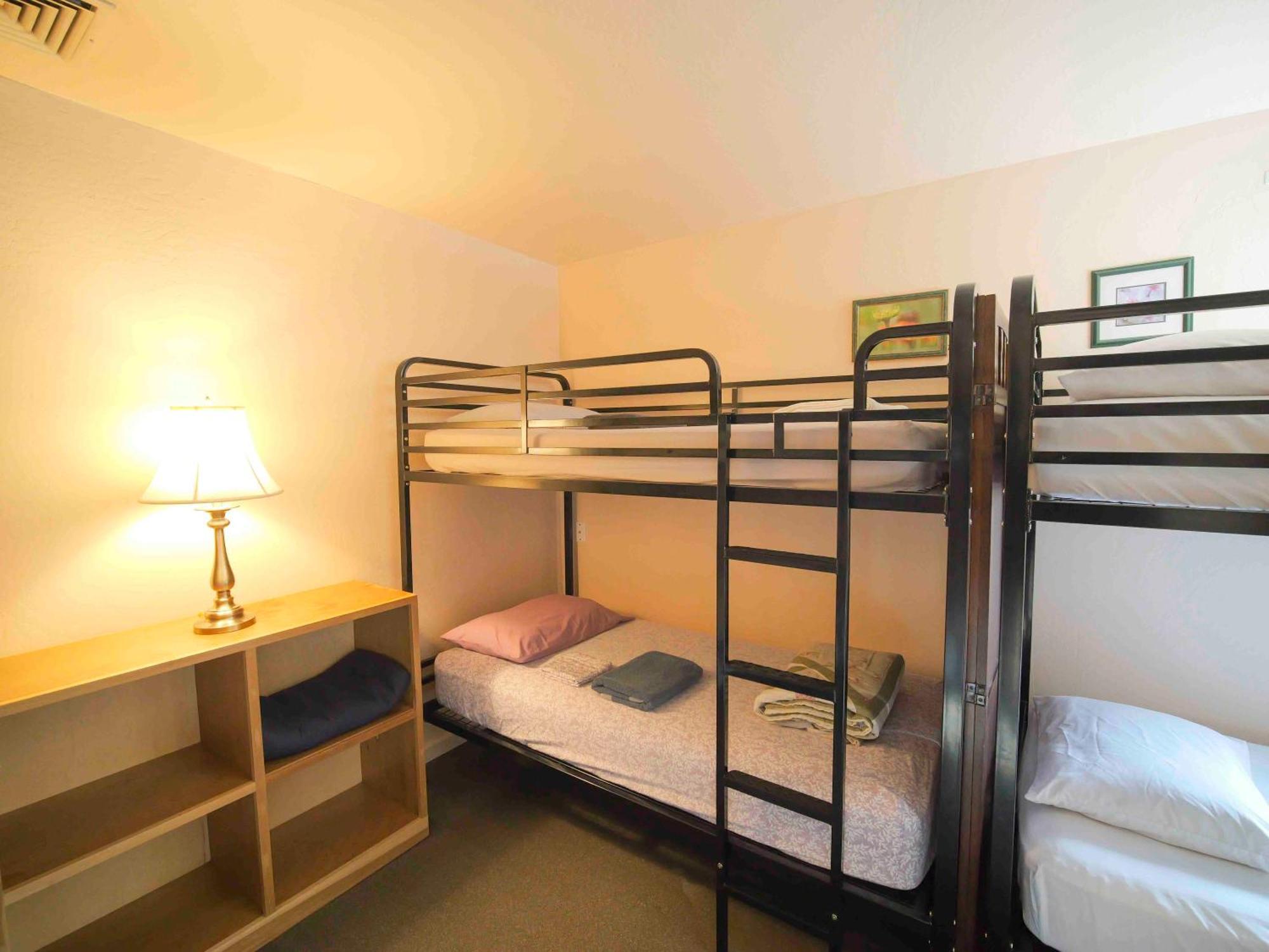 Ashland Commons Hostel Buitenkant foto