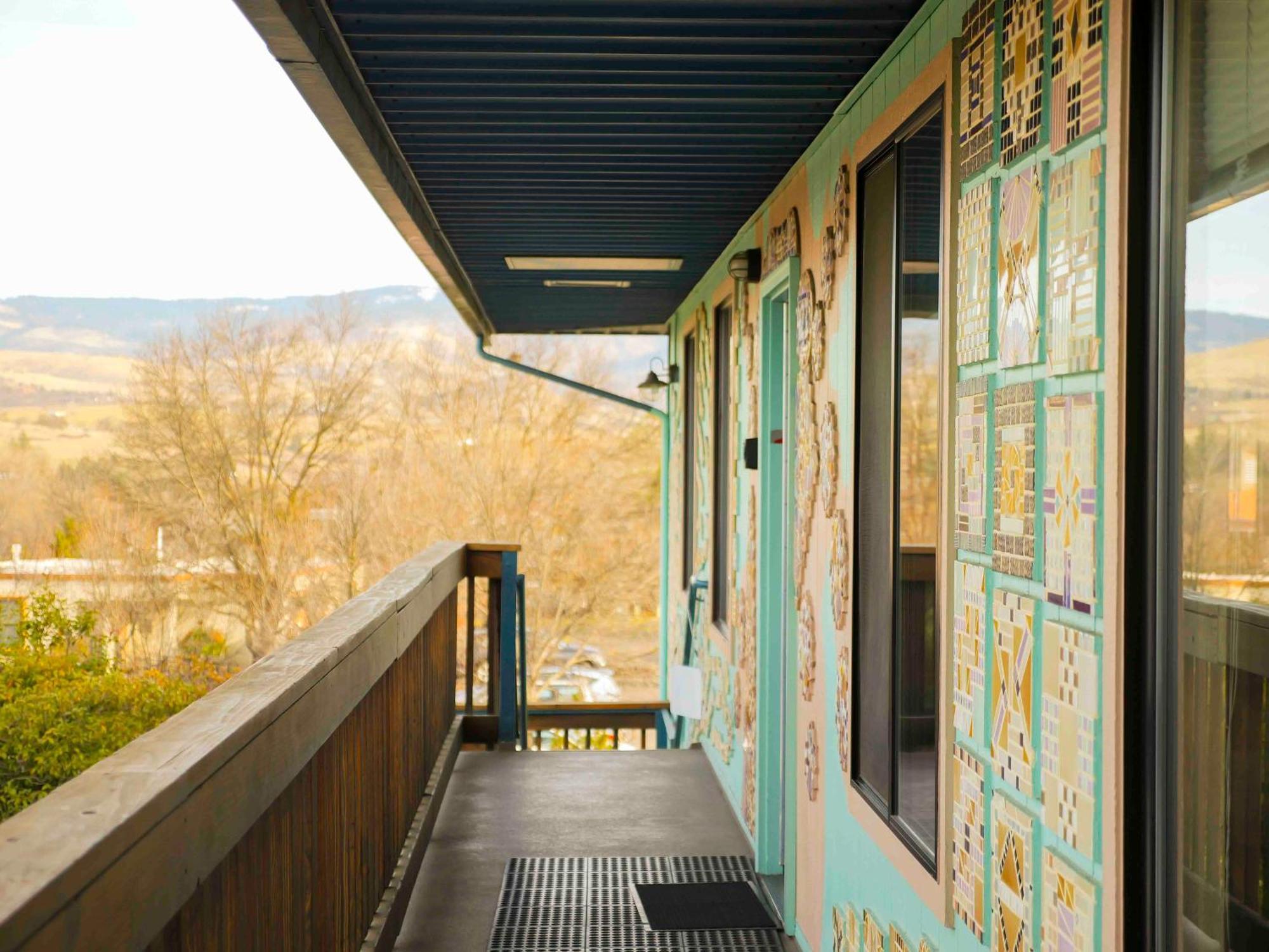 Ashland Commons Hostel Buitenkant foto